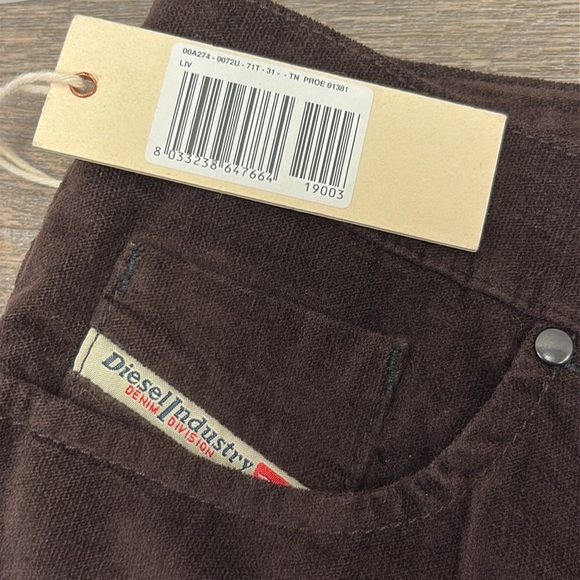 NWT Diesel Women’s Brown Brushed Velvet Jeans Size 31 - Picture 3 of 11